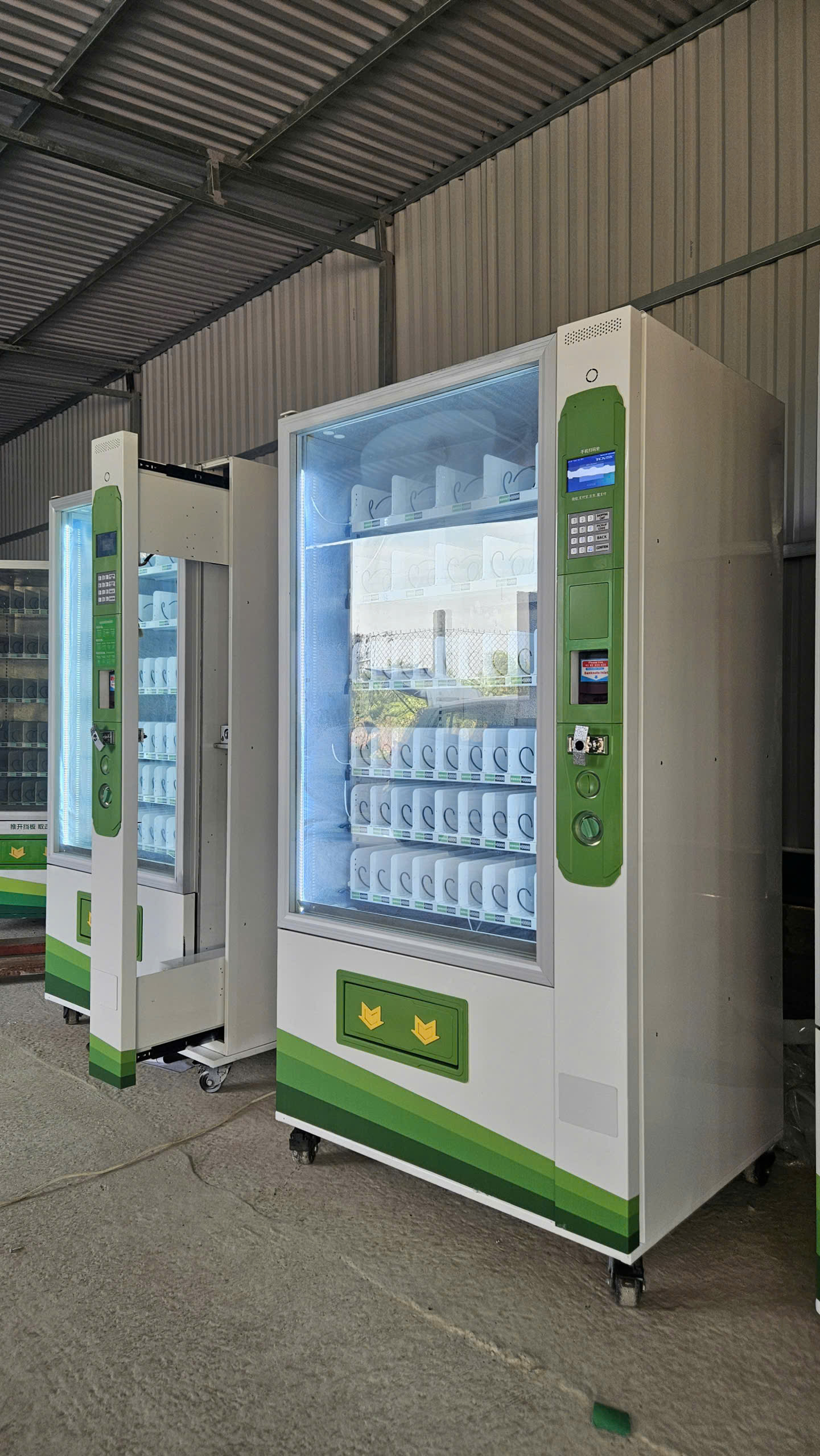 máy-bán-nước-tự-động-đã-qua-sử-dụng
